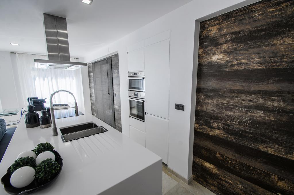 贝纳尔马德纳Gorgeous 170 Sq.M. Penthouse With Sea View Terraces公寓 外观 照片
